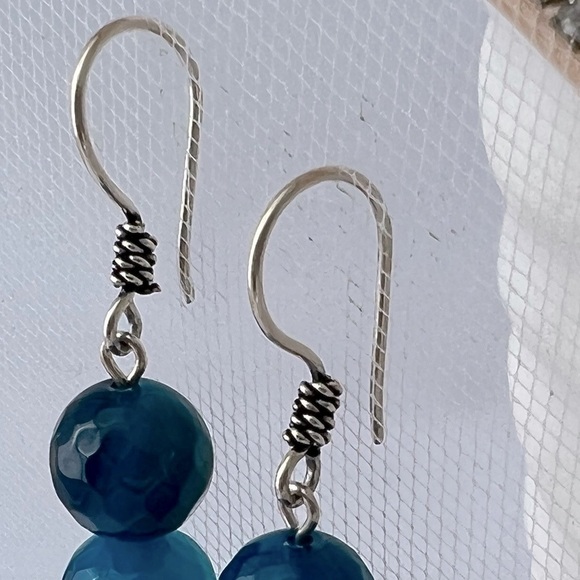 BLUE Agate and Sterling Dangle Earrings Om Charms - Picture 5 of 13